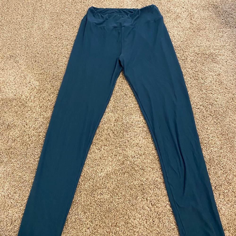 blue leggings